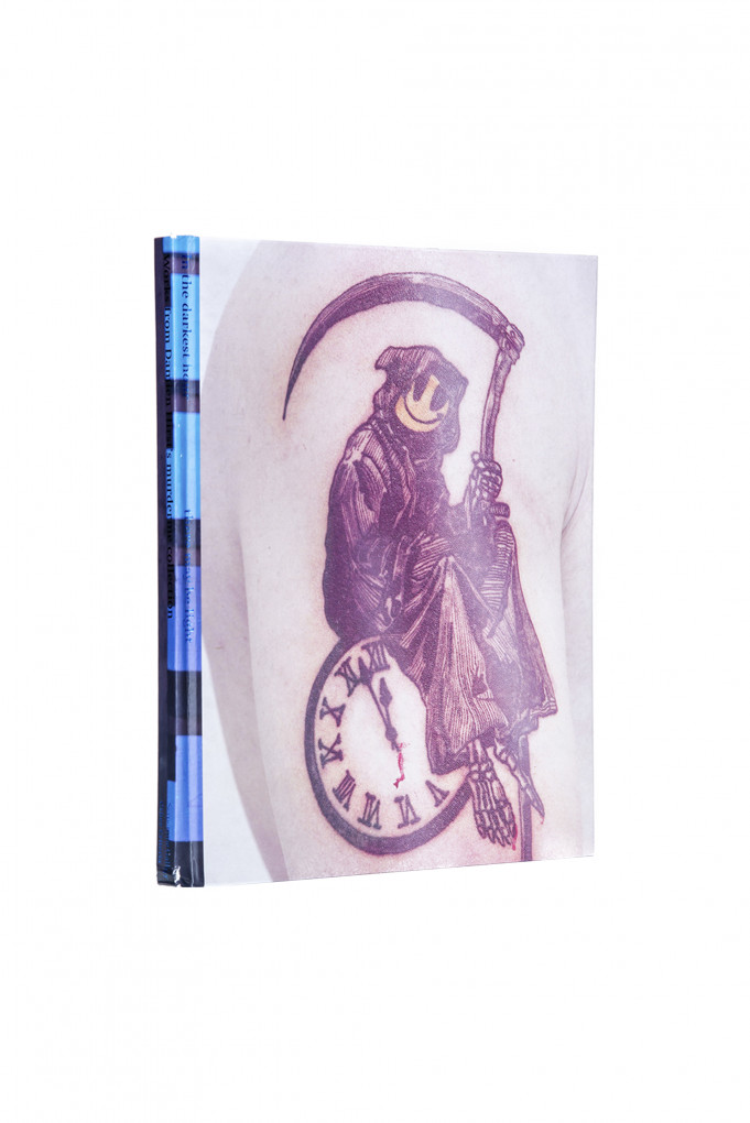 Купити Книга Damien Hirst