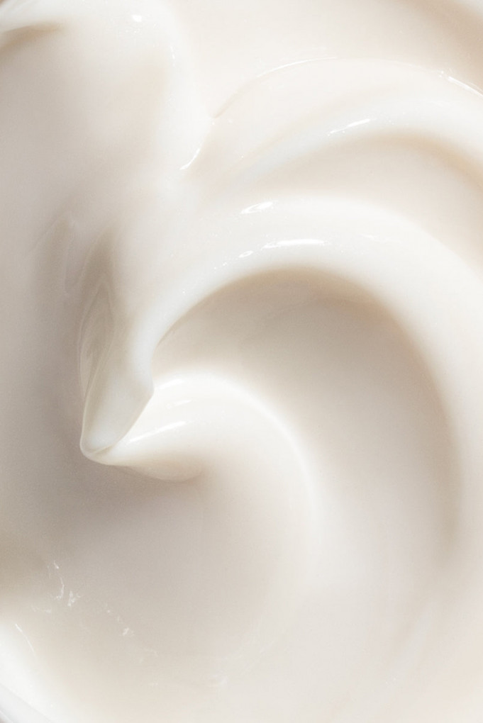 Купити Крем для шкіри навколо очей ліфтинговий Chantecaille 2