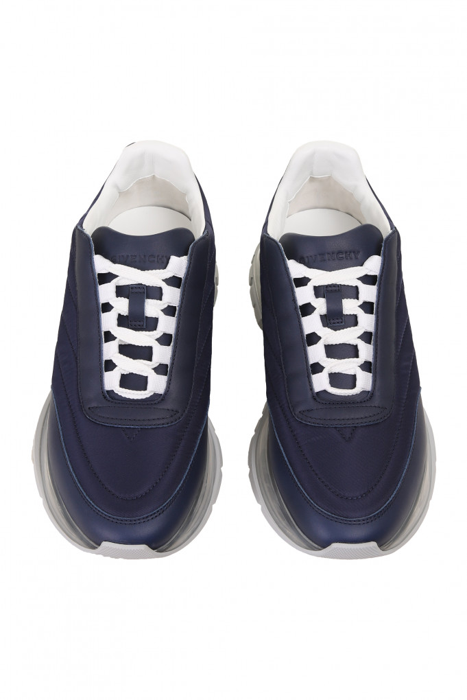 Buy Sneakers Givenchy 4