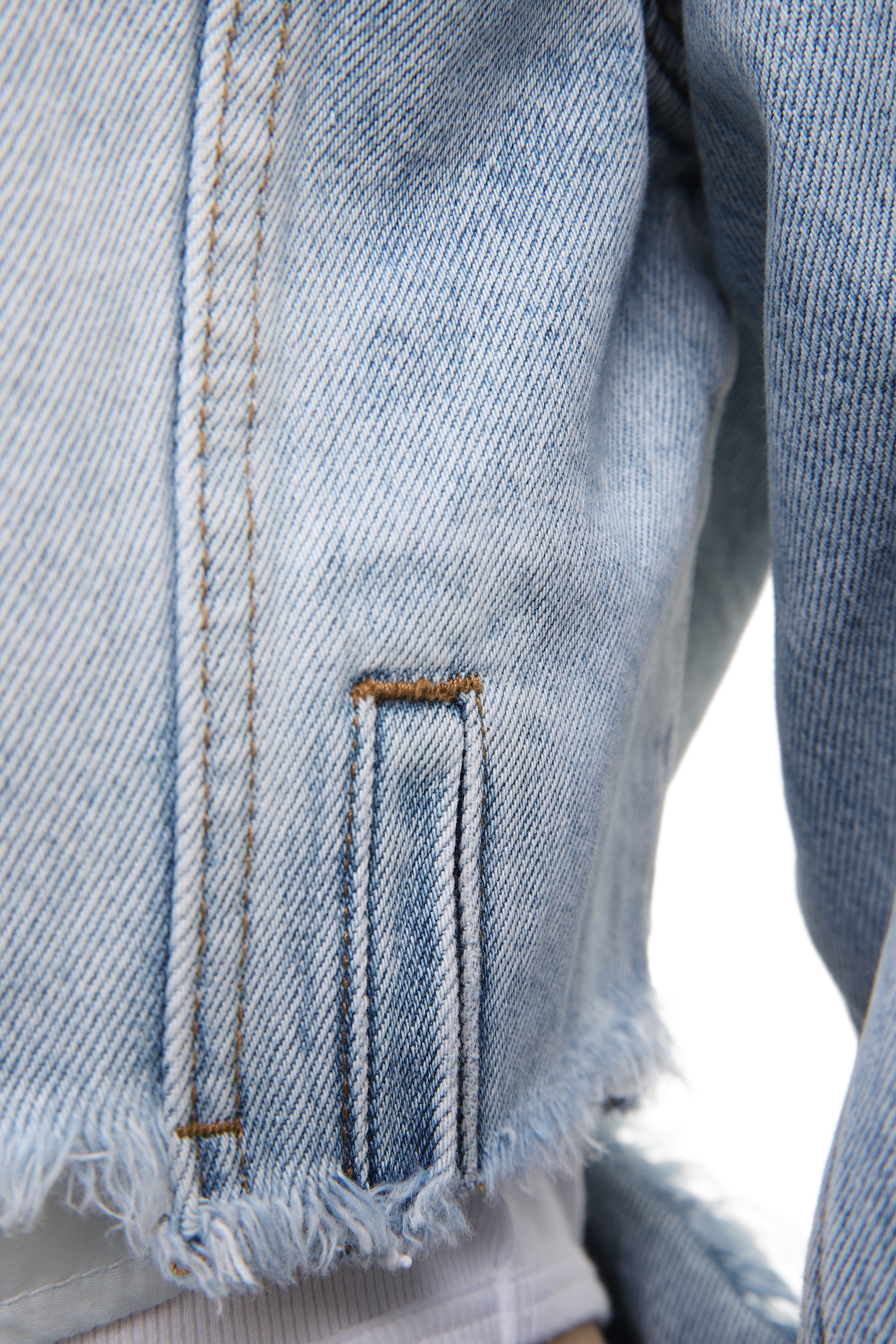 Купити Куртка KSUBI 5