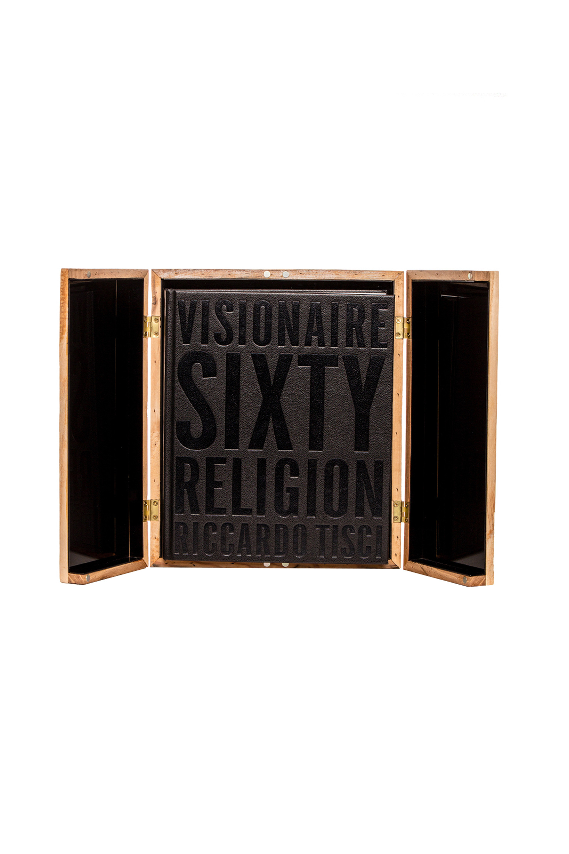 Купити Фотокнига Visionaire Publishing 2