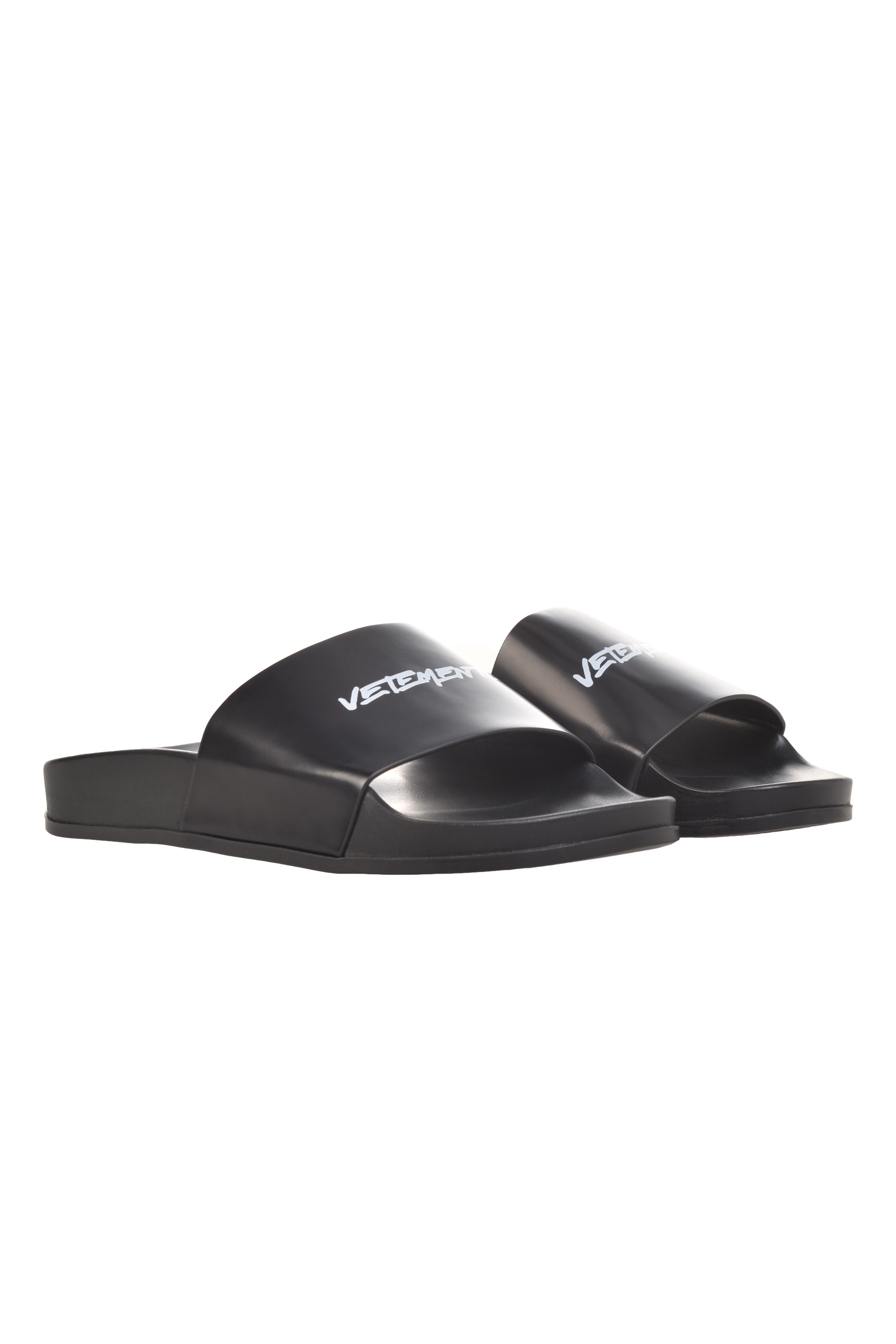 Купити Шльопанці Vetements 2