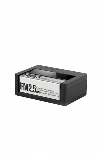 Купити Помада для укладання волосся середньо-сильної фіксації матова PATRICKS