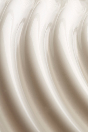 Купити Крем для обличчя зволожуючий живильний Chantecaille